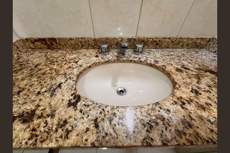 Apartamento para alugar com 90m², 3 quartos e 2 vagas Apartamento para alugar com 90m², 3 quartos e 2 vagasSuíte 1- Banheiro