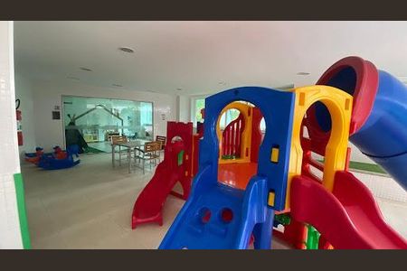 Apartamento à venda com 82m², 2 quartos e 1 vaga