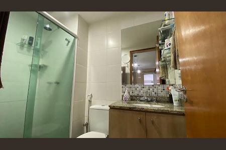Apartamento à venda com 82m², 2 quartos e 1 vaga