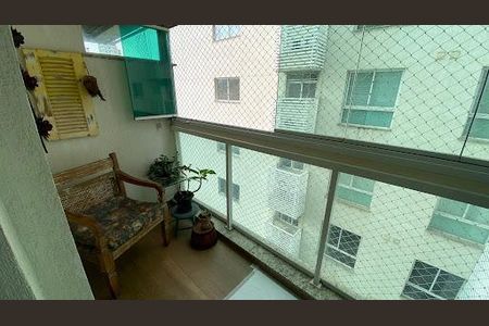 Apartamento à venda com 82m², 2 quartos e 1 vaga