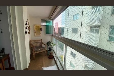 Apartamento à venda com 82m², 2 quartos e 1 vaga