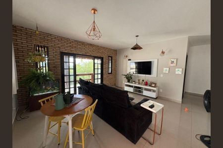 Casa à venda com 2 quartos, 220m² em Engenho do Mato, Niterói