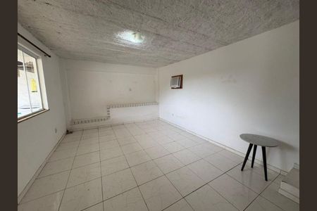 Casa à venda com 2 quartos, 220m² em Engenho do Mato, Niterói