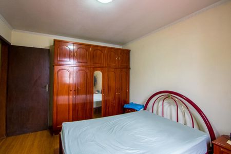 Suíte de casa à venda com 3 quartos, 160m² em Vila Scarpeli, Santo André