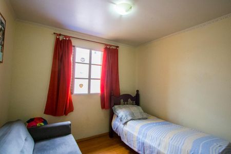 Quarto 2 de casa à venda com 3 quartos, 160m² em Cata Preta, Santo André