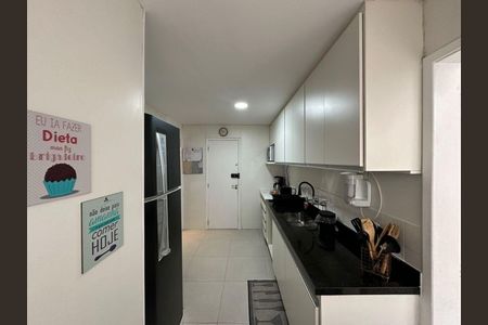 Apartamento à venda com 132m², 3 quartos e 2 vagas