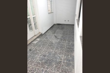 Casa à venda com 3 quartos, 100m² em Vila Pereira Barreto, São Paulo
