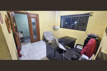 Casa à venda com 3 quartos, 100m² em Vila Pereira Barreto, São Paulo