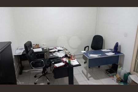 Casa à venda com 3 quartos, 100m² em Vila Pereira Barreto, São Paulo