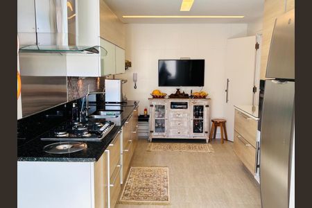 Apartamento à venda com 136m², 2 quartos e 2 vagas