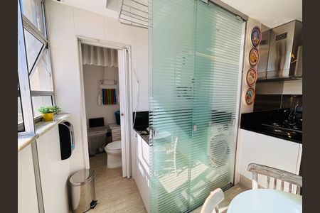 Apartamento à venda com 136m², 2 quartos e 2 vagas