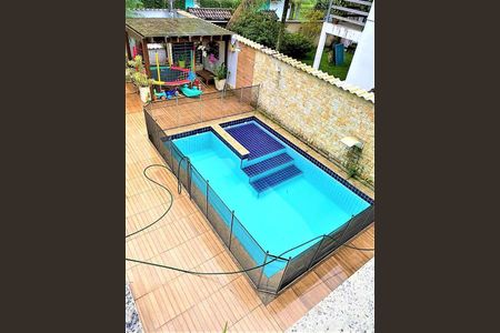 Casa à venda com 430m², 4 quartos e 2 vagas