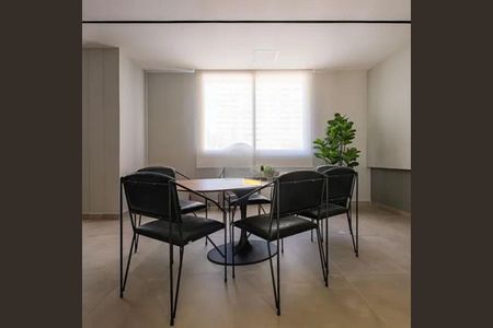 Apartamento à venda com 25m², 1 quarto e sem vaga