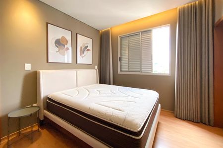 Apartamento à venda com 80m², 3 quartos e 2 vagas Apartamento à venda com 80m², 3 quartos e 2 vagasSuite