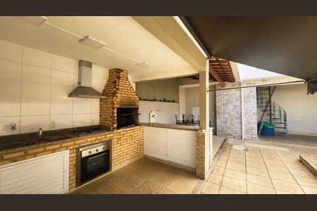 Casa à venda com 450m², 4 quartos e 4 vagas