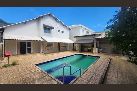 Casa à venda com 450m², 4 quartos e 4 vagas
