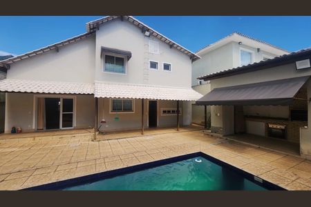 Casa à venda com 450m², 4 quartos e 4 vagas