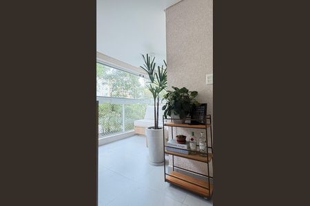 Apartamento à venda com 99m², 2 quartos e 2 vagasVaranda