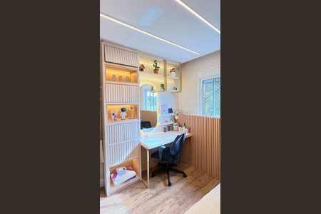 Apartamento à venda com 99m², 2 quartos e 2 vagasQuarto