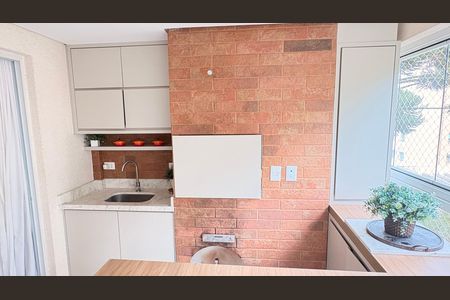 Apartamento à venda com 99m², 2 quartos e 2 vagasVaranda