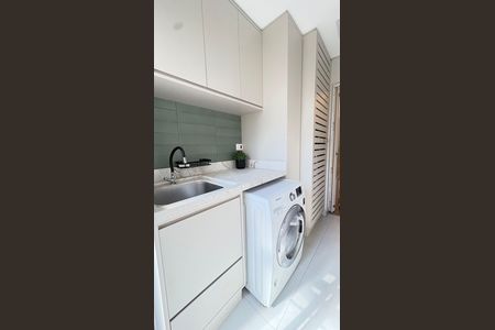Área de serviço de apartamento à venda com 2 quartos, 99m² em Bacacheri, Curitiba