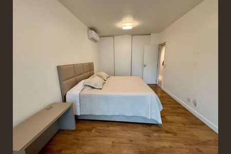 Apartamento para alugar com 290m², 4 quartos e 2 vagas