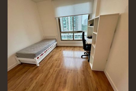 Apartamento para alugar com 290m², 4 quartos e 2 vagas