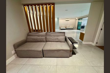 Apartamento para alugar com 4 quartos, 290m² em Barra da Tijuca, Rio de Janeiro