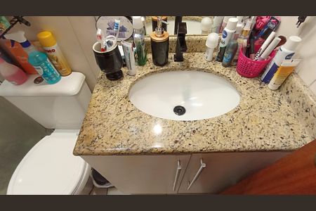 Casa de condomínio à venda com 73m², 2 quartos e 1 vaga