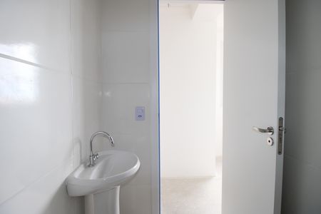 Apartamento à venda com 39m², 2 quartos e sem vagaBanheiro
