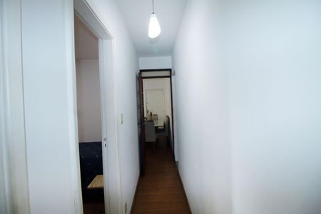 Sala - Corredor de apartamento à venda com 3 quartos, 62m² em Olaria, Rio de Janeiro