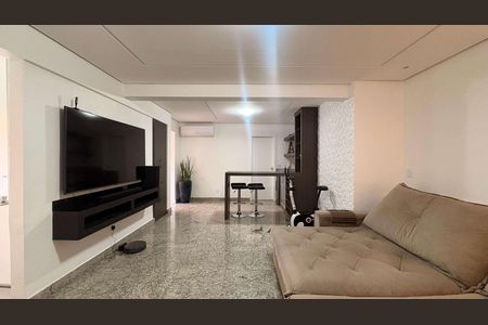 Apartamento à venda com 4 quartos, 205m² em Buritis, Belo Horizonte