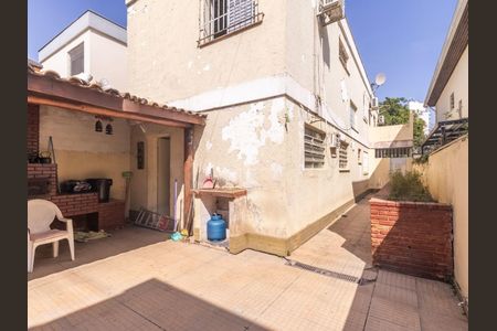 Casa à venda com 179m², 3 quartos e 2 vagas