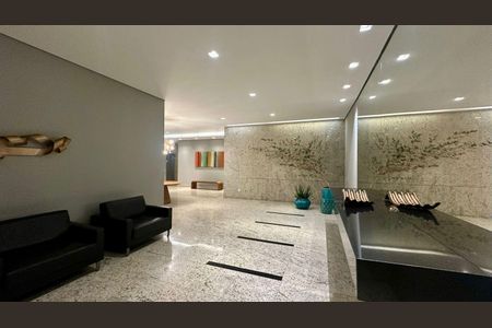 Apartamento à venda com 105m², 3 quartos e 2 vagas Apartamento à venda com 105m², 3 quartos e 2 vagasHall social