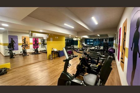 Apartamento à venda com 105m², 3 quartos e 2 vagas Apartamento à venda com 105m², 3 quartos e 2 vagasÁrea comum