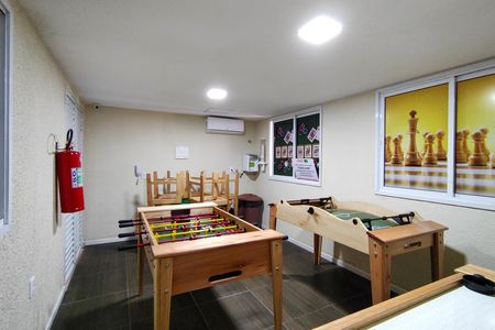 Apartamento para alugar com 55m², 2 quartos e 1 vaga Apartamento para alugar com 55m², 2 quartos e 1 vagaSalão de jogos