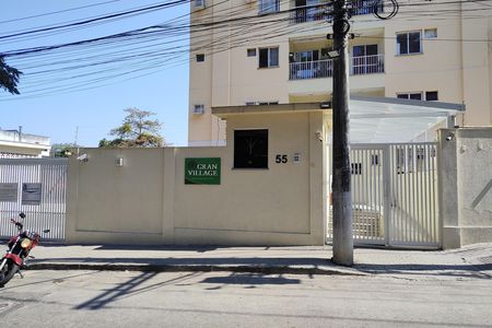 Apartamento para alugar com 55m², 2 quartos e 1 vaga Apartamento para alugar com 55m², 2 quartos e 1 vagaFachada