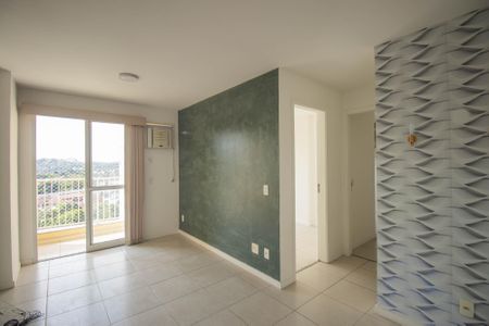 Sala de apartamento para alugar com 2 quartos, 55m² em Maria Paula, São Gonçalo