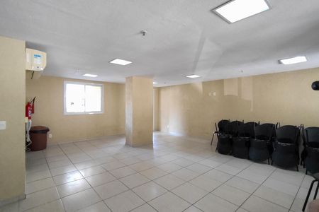 Apartamento para alugar com 55m², 2 quartos e 1 vaga Apartamento para alugar com 55m², 2 quartos e 1 vagaÁrea comum - Salão de festas