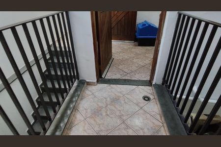 Casa à venda com 250m², 4 quartos e 7 vagas Casa à venda com 250m², 4 quartos e 7 vagasCorredor