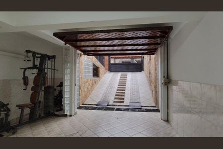 Casa à venda com 250m², 4 quartos e 7 vagas Casa à venda com 250m², 4 quartos e 7 vagasÁrea comum