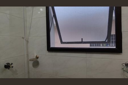 Casa à venda com 250m², 4 quartos e 7 vagas Casa à venda com 250m², 4 quartos e 7 vagasBanheiro da Suíte