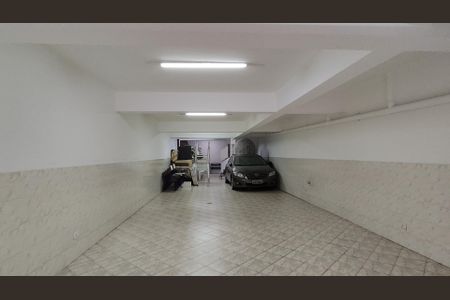 Casa à venda com 250m², 4 quartos e 7 vagas Casa à venda com 250m², 4 quartos e 7 vagasÁrea comum