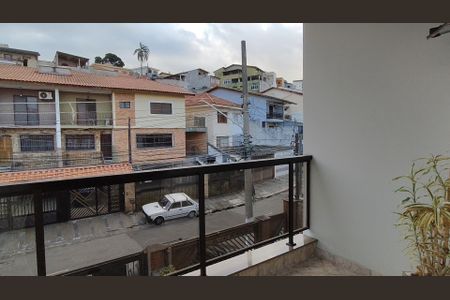 Casa à venda com 250m², 4 quartos e 7 vagas Casa à venda com 250m², 4 quartos e 7 vagasVaranda do Quarto