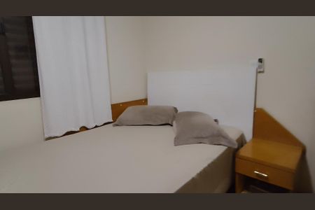 Casa à venda com 250m², 4 quartos e 7 vagas Casa à venda com 250m², 4 quartos e 7 vagasSuíte