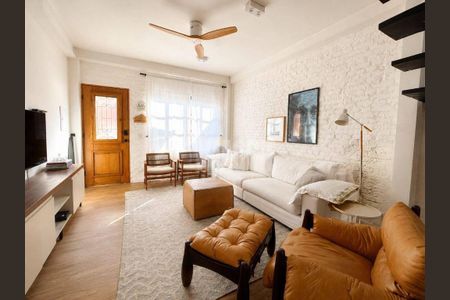 Casa à venda com 2 quartos, 160m² em Vila Bertioga, São Paulo