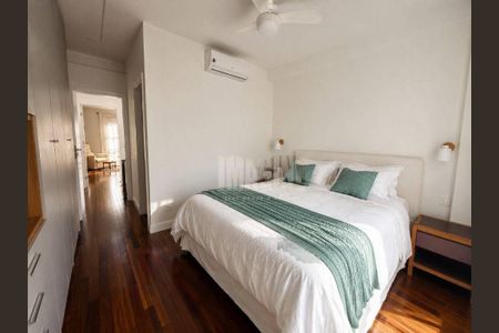 Casa à venda com 2 quartos, 160m² em Vila Bertioga, São Paulo
