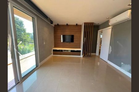 Casa à venda com 700m², 4 quartos e 2 vagas