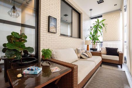 Apartamento à venda com 3 quartos, 91m² em Piratininga, Niterói