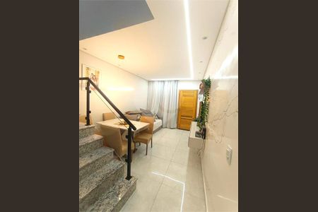Casa à venda com 3 quartos, 143m² em Vila Ponte Rasa, São Paulo